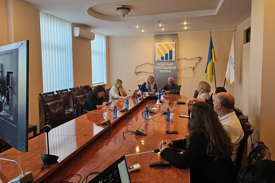 На засіданні Комітету екології та зеленої економіки ФРУ обговорили дерегуляцію у сфері захисту довкілля